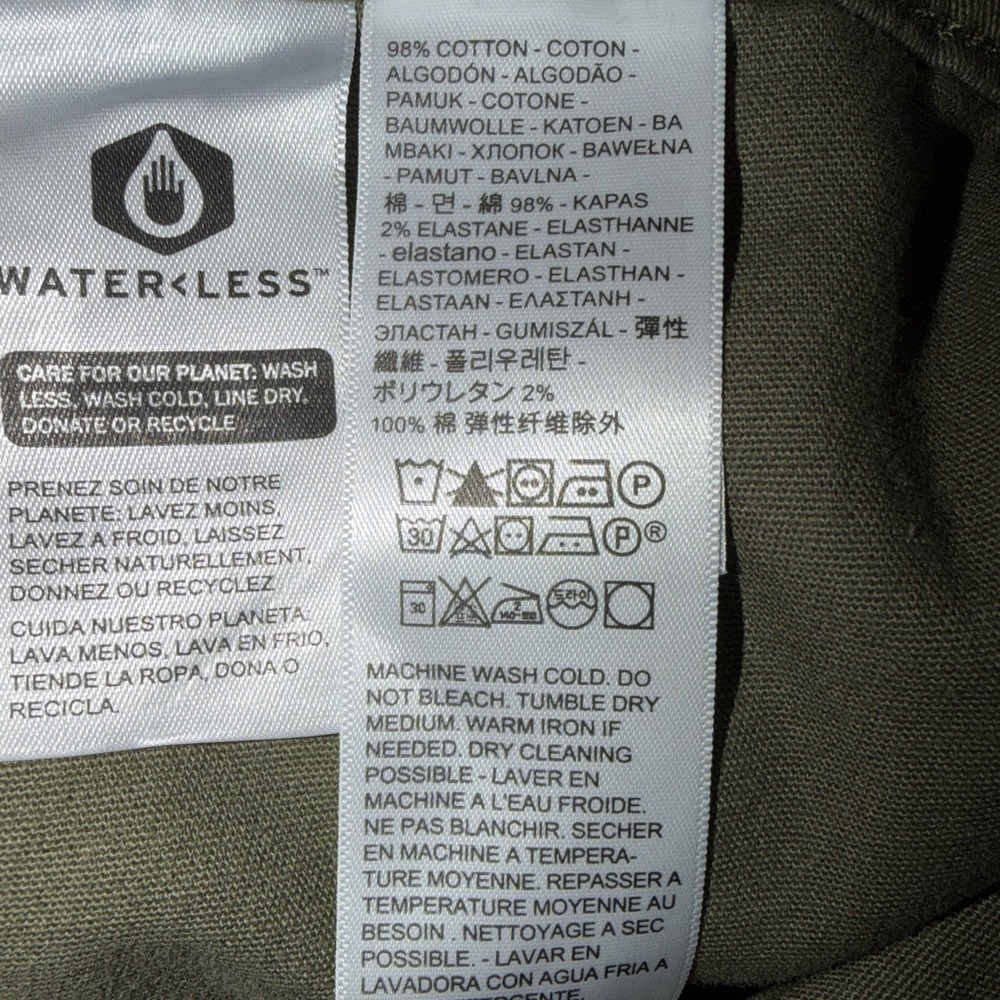 Levi's Utility Shorts Womens Size 34 Waist 38" Mid Rise Olive Green NWT - Picture 6 of 7